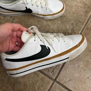 Size 9 womens Nike court legacy shoes
